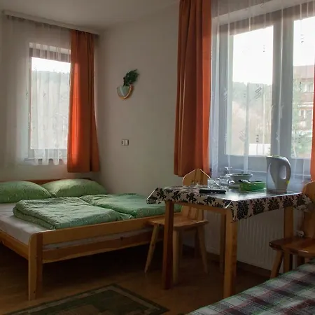 Jafer - Centrum * 扎科帕内